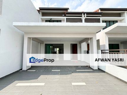 FACING PLAYGROUND Double Storey Terrace Viola Alam Impian Shah Alam , Selangor, Shah Alam