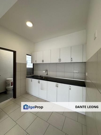 Astetica Residence 4R2B P/F Seri Kembangan, Selangor, Seri Kembangan