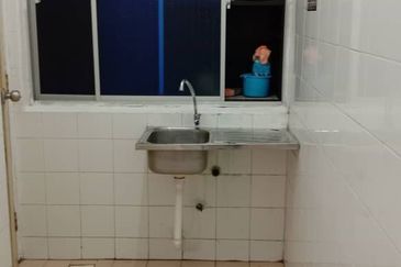 Pangsapuri Lili, Taman Puchong Prima