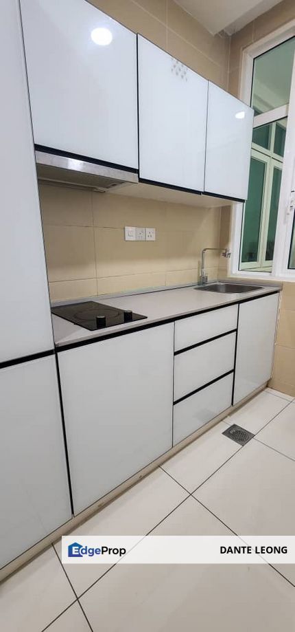 Central Residence 3R2B 2CP F/F Sungai Besi, Kuala Lumpur, Salak Selatan