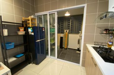 Aurora Residence @ Lake Side City