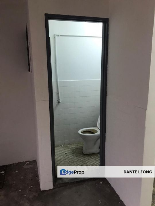 2 Storey Terrace House 2R1B Taman Sri Muda Shah Alam, Selangor, Shah Alam