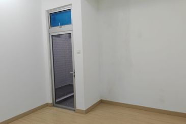 Casa Bluebell @ Cybersouth