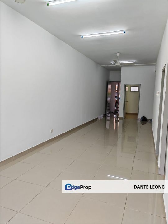 Casa Bluebell Ground Floor Townhouse 3R2B Cybersouth Dengkil, Selangor, Dengkil