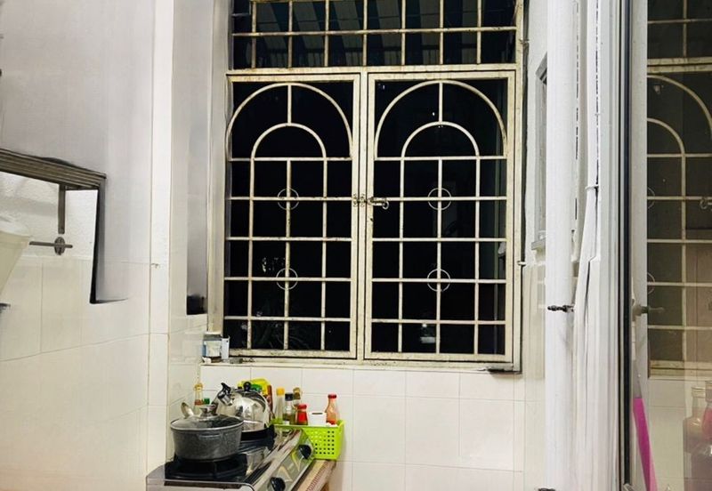 Subang Perdana Goodyear Court 9