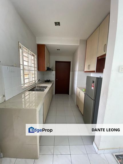 Segar Court 3R2B P/F Taman Segar Leisure Mall MRT Cheras, Kuala Lumpur, Cheras