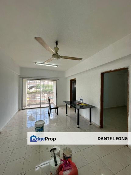 Suria Avenue Apartment 3R2B Seksyen 16 Shah Alam, Selangor, Shah Alam