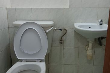 Brunsfield Service Apartment