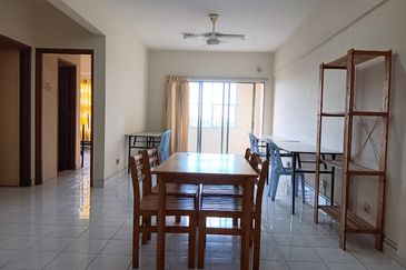 Brunsfield Service Apartment