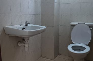 Brunsfield Service Apartment