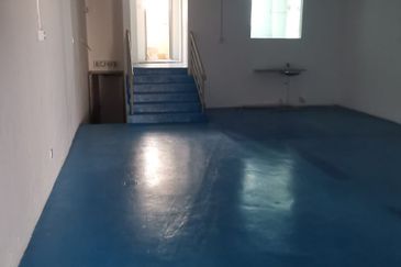 Jalan Impian Mahkota, Kampung Sungai Kantan