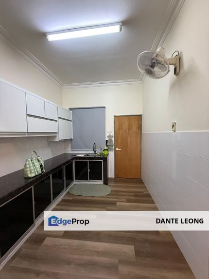 2 Sty Terrace House 4R3B P/F Taman Saga Emas Kajang, Selangor, Kajang