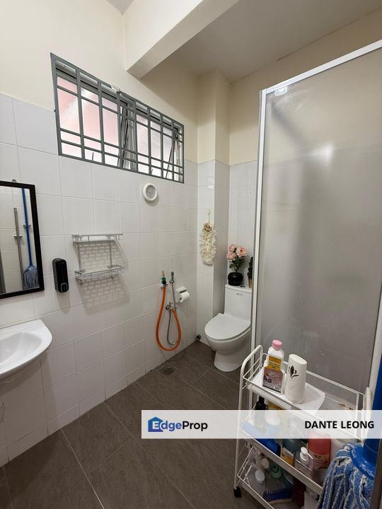 2 Sty Terrace House 4R3B P/F Taman Saga Emas Kajang, Selangor, Kajang