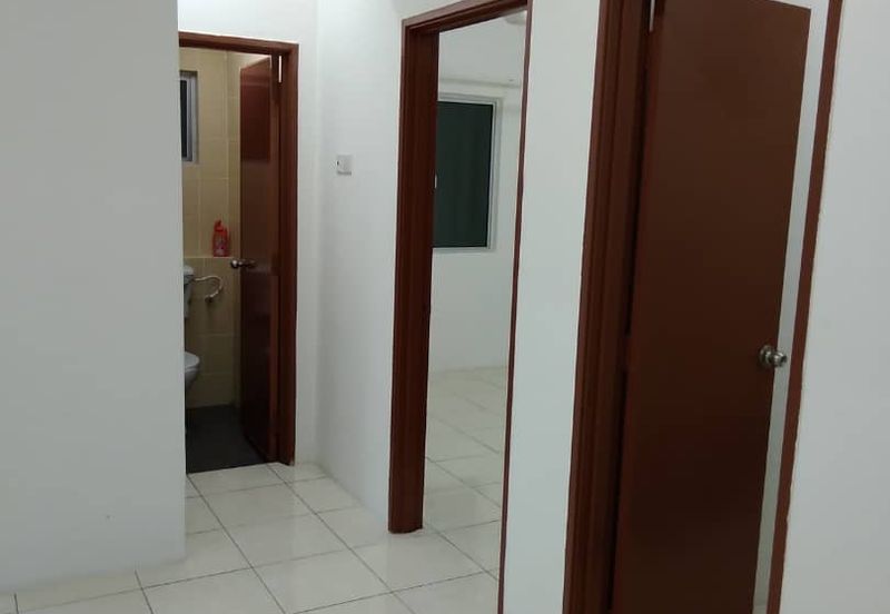 Green Suria Apartment