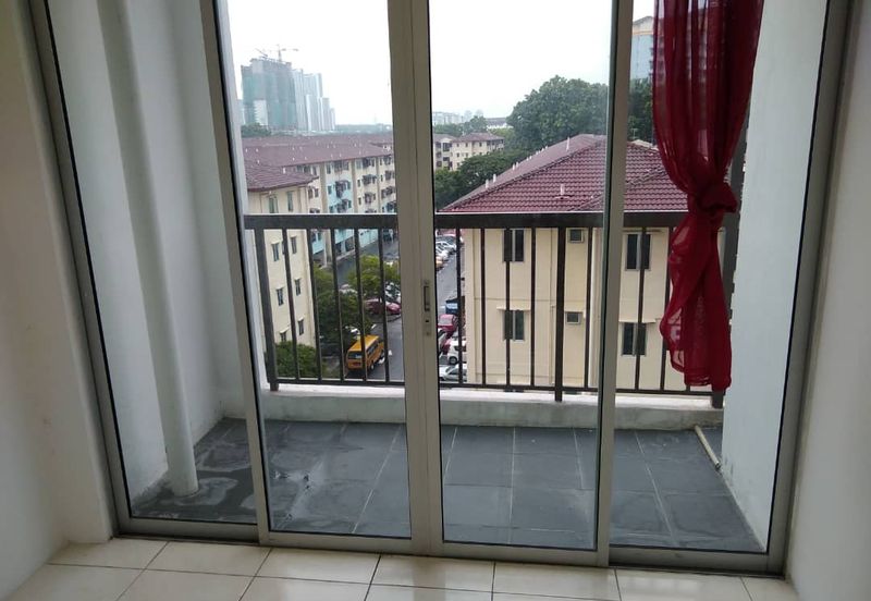 Green Suria Apartment