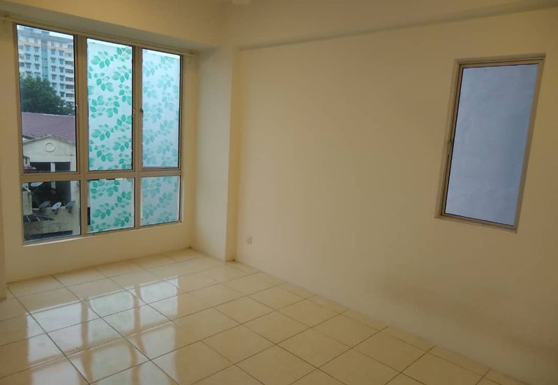 Green Suria Apartment