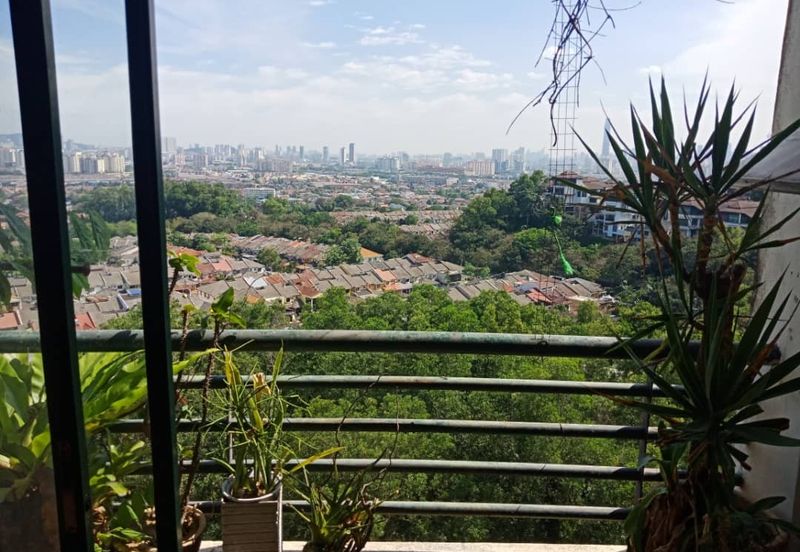 Emerald Hill, Taman Bukit Indah