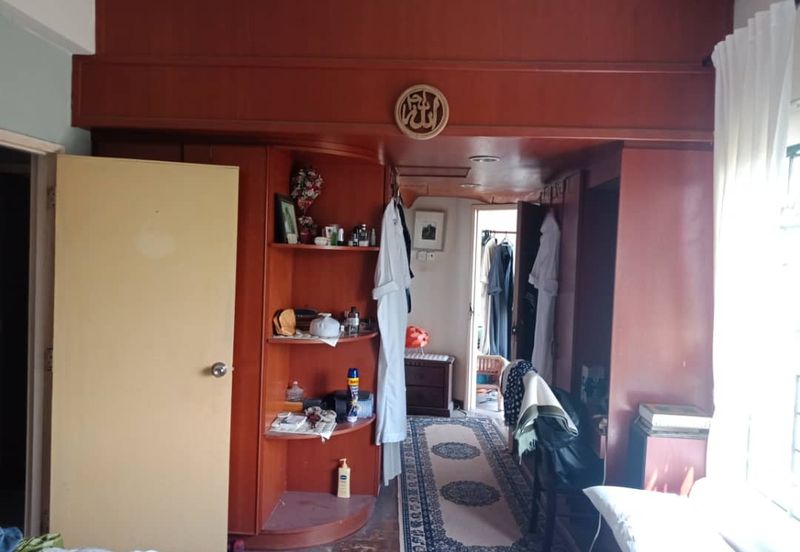 Emerald Hill, Taman Bukit Indah