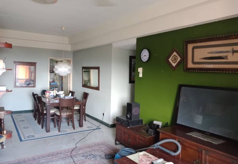 Emerald Hill, Taman Bukit Indah