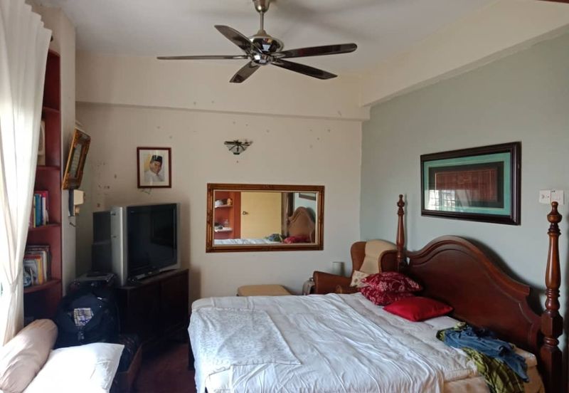 Emerald Hill, Taman Bukit Indah