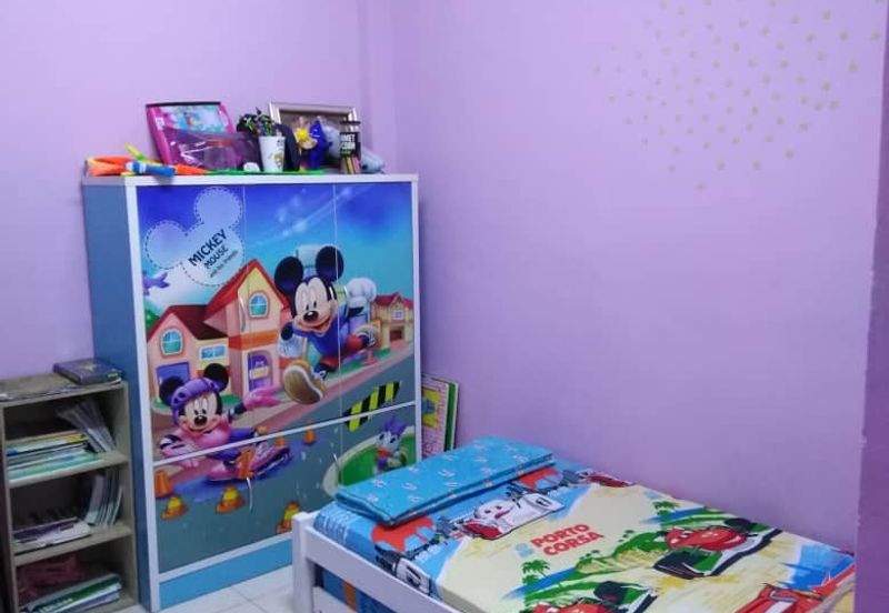 Pangsapuri Permata Merah (Red Ruby), Taman Universiti Indah