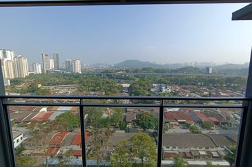 Biji Living (Seventeen Residences)