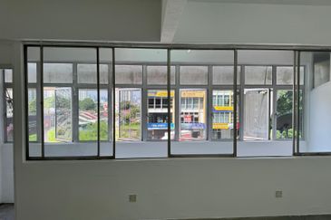 1st Floor Jalan Ipoh Office For Rent
