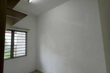 Taman Pelangi Semenyih 2