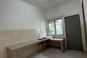 Taman Pelangi Semenyih 2