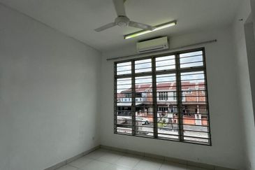 Taman Pelangi Semenyih 2