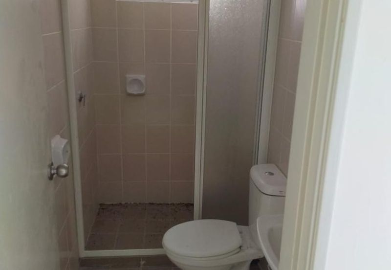 Villa Residence @ Goodview Heights