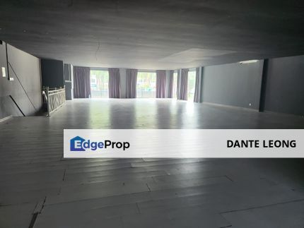 1st Floor End Lot Seksyen 8 Bandar Baru Bangi, Selangor, Bangi