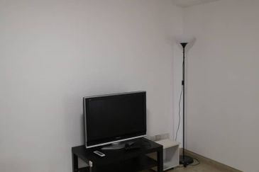 Halo Sunday @ Empire City