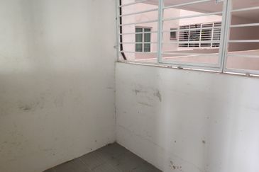 Springville Residence