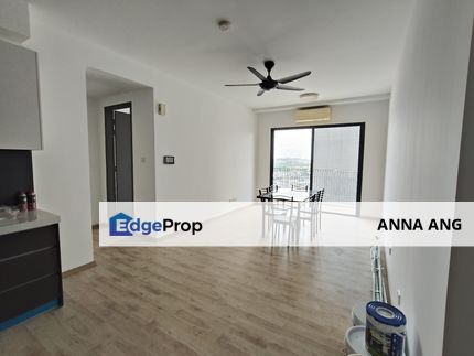 Emporis Kota Damansara 1047sf 3 Bedrooms , Selangor, Kota Damansara