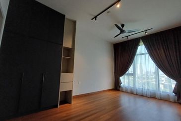 Mayfair Residences @ Pavilion Embassy