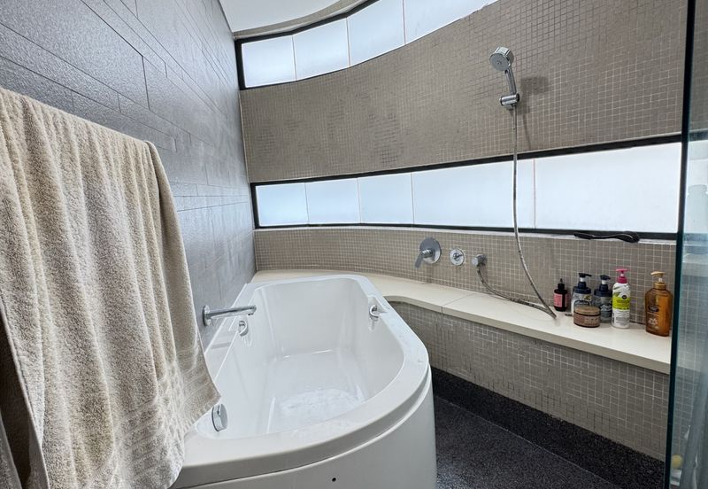 AraGreens Residences