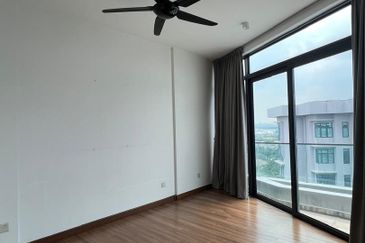 AraGreens Residences