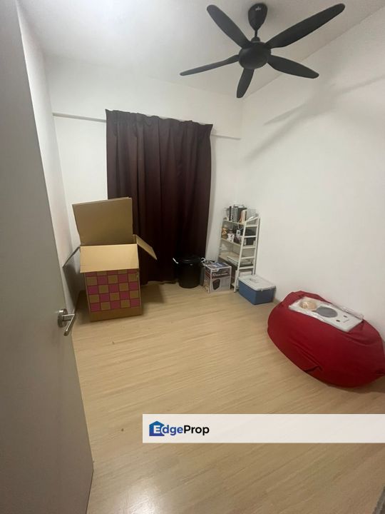 Ryan & Miho 818sf 3R 2B, Selangor, Petaling Jaya