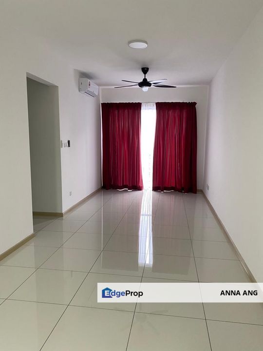 Ryan & Miho 818sf 3R 2B 2CP, Selangor, Petaling Jaya