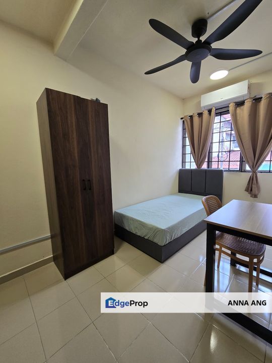 SS 26 Room 4 - 78sf Sharing Bathroom , Selangor, Kelana Jaya