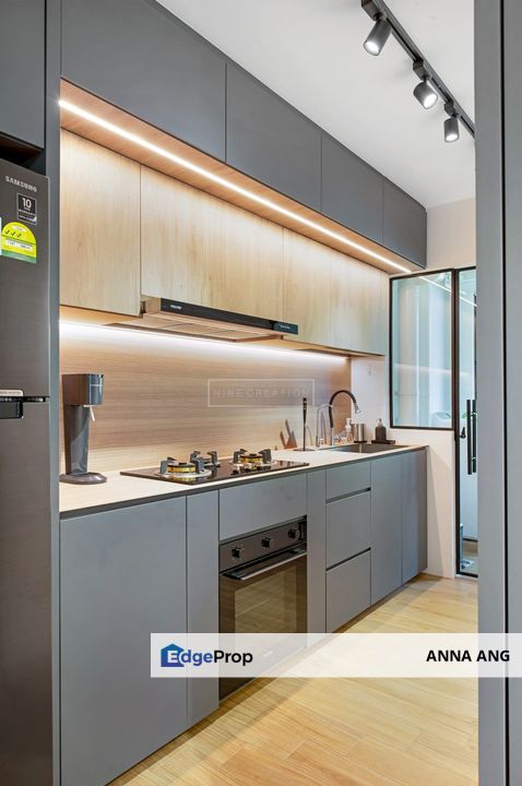 Puchong Lakeside Luxury Condo 3 Bedrooms 937-982sf, Selangor, Puchong