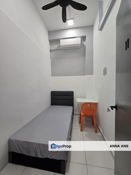 Seksyen 8 PJ Room 11 46sf Single + Air-con, Selangor, Petaling Jaya