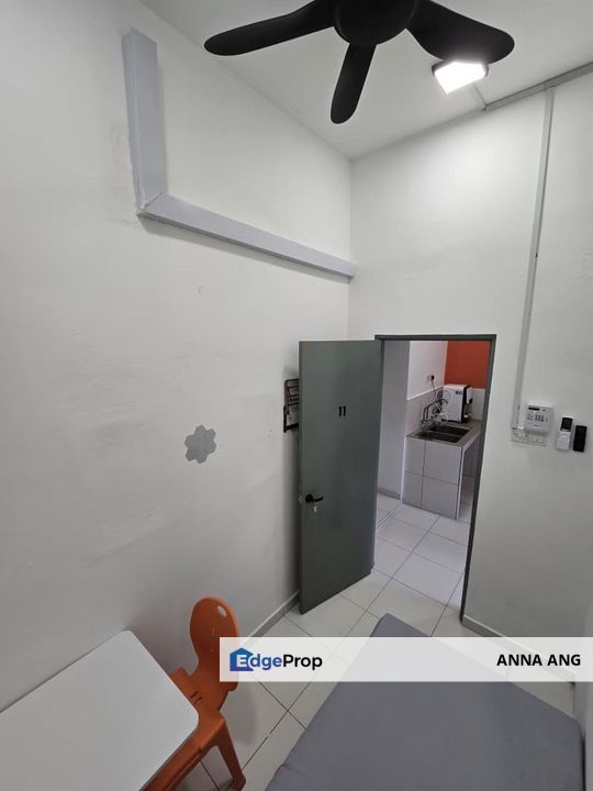 Seksyen 8 PJ Room 11 46sf Single + Air-con, Selangor, Petaling Jaya