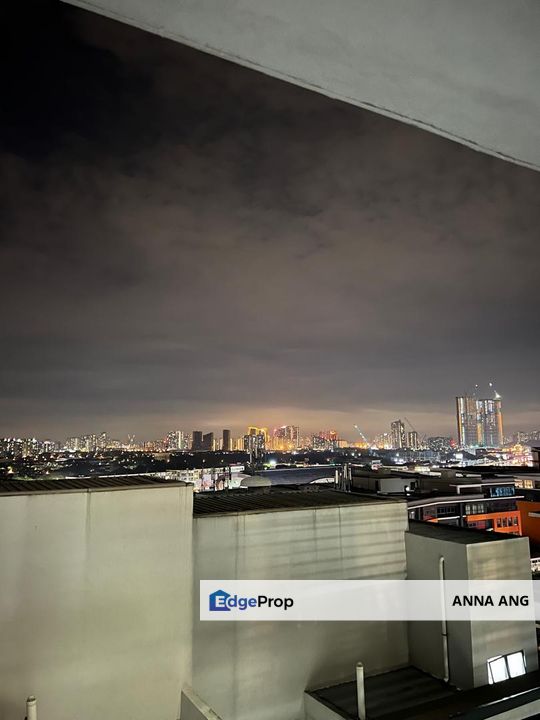 Setiawalk Puchong 845sf 1+1R 1B , Selangor, Puchong