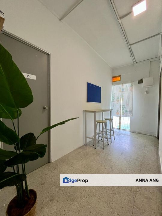 Seksyen 17 PJ M2 - Attached Sharing Bathroom, Selangor, Petaling Jaya