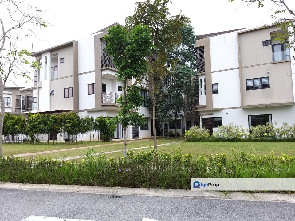 N'Dira 16 Sierra 3 Storey Intermediate , Selangor, Puchong South