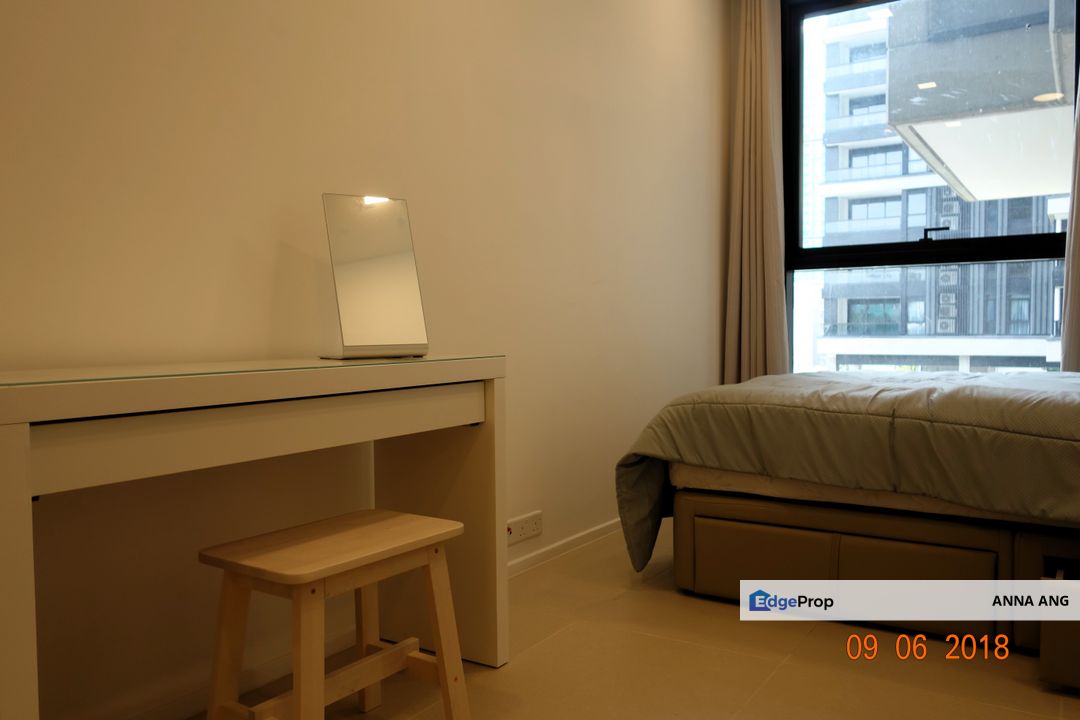 Arcoris Soho 873sf 2R 2B 1CP, Kuala Lumpur, Mont Kiara