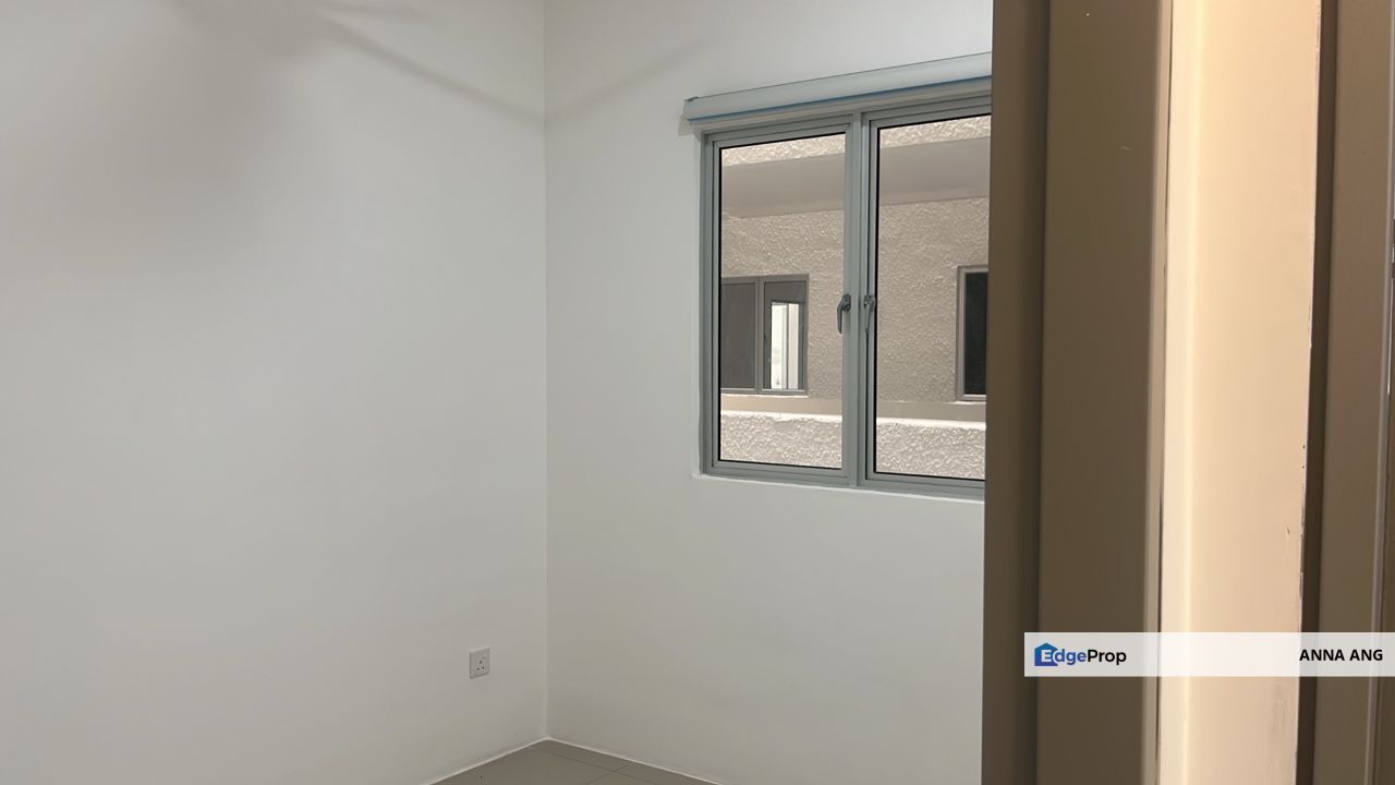 Prestige Residences 600 sf 2R 2B 2CP PF, Selangor, Seri Kembangan