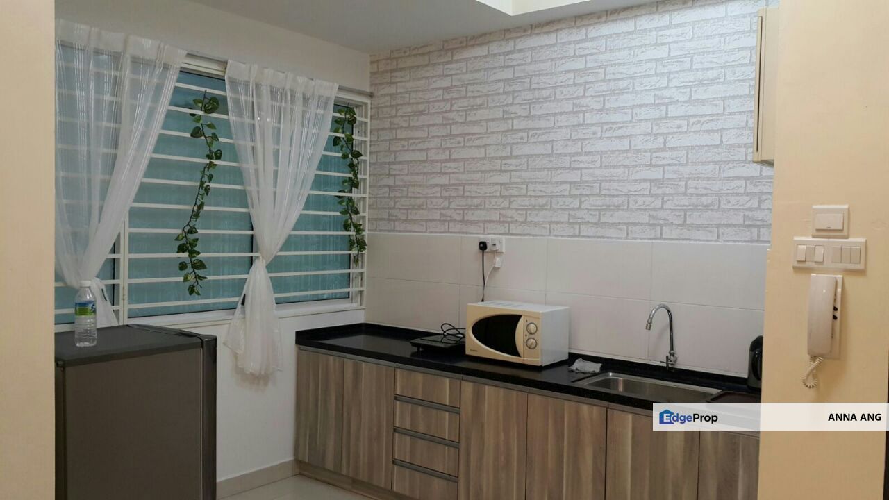 Zenith Residences 990sf not Facing Highway , Selangor, Kelana Jaya